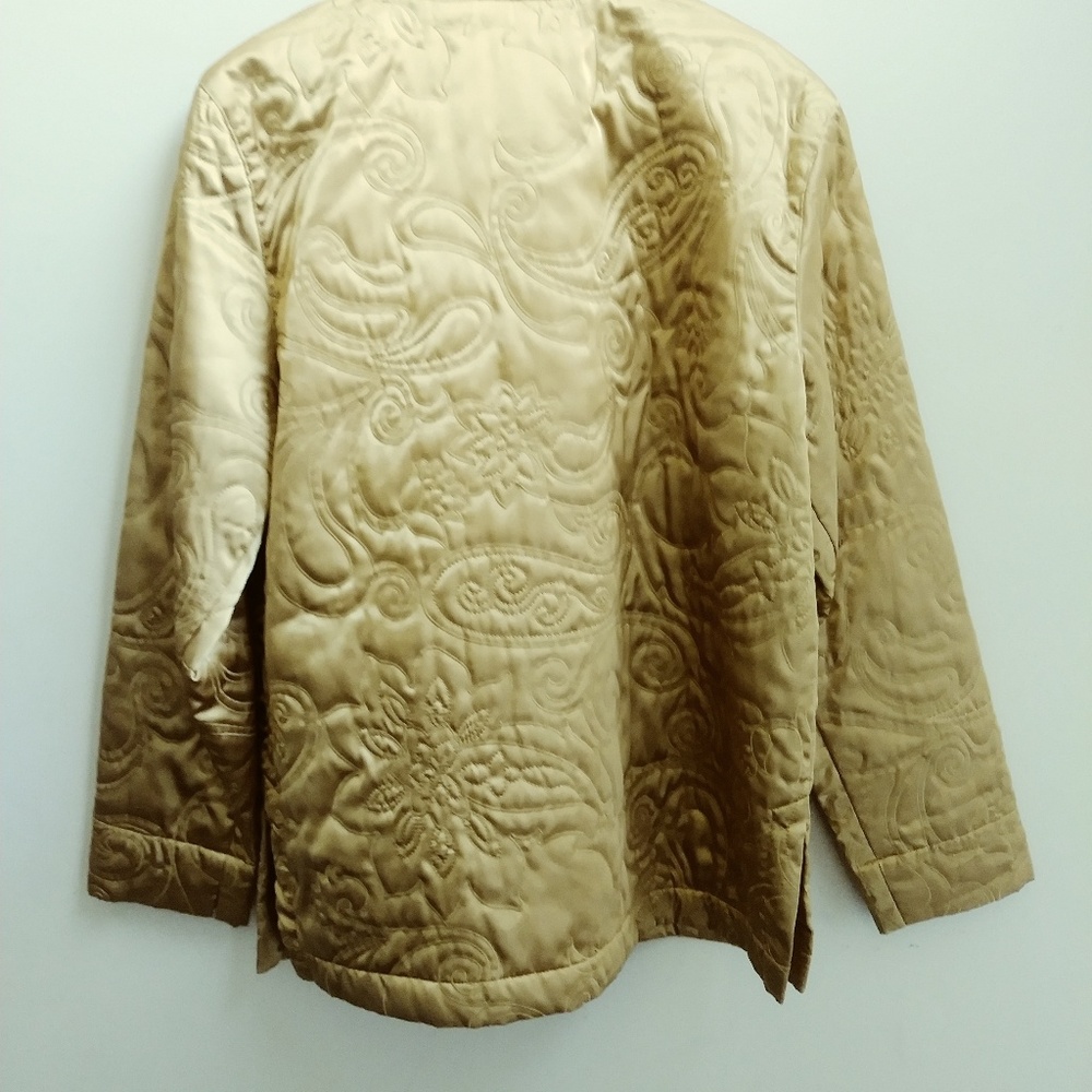 Jacket - Picture 3 of 6